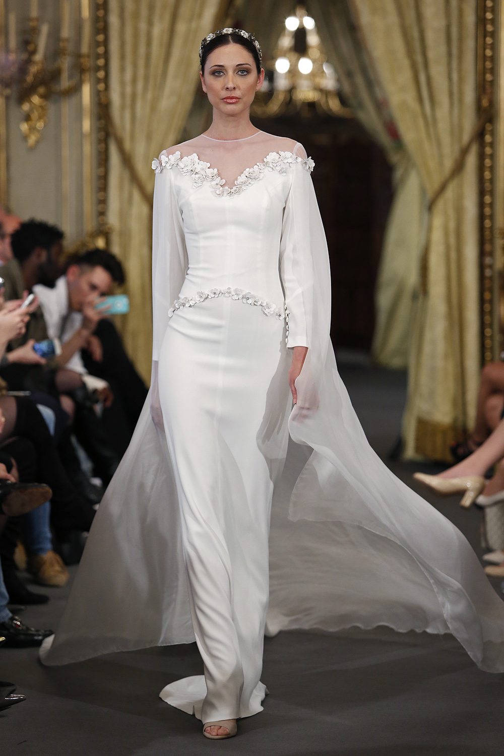 Fernando Claro en el desfile de Atelier Couture