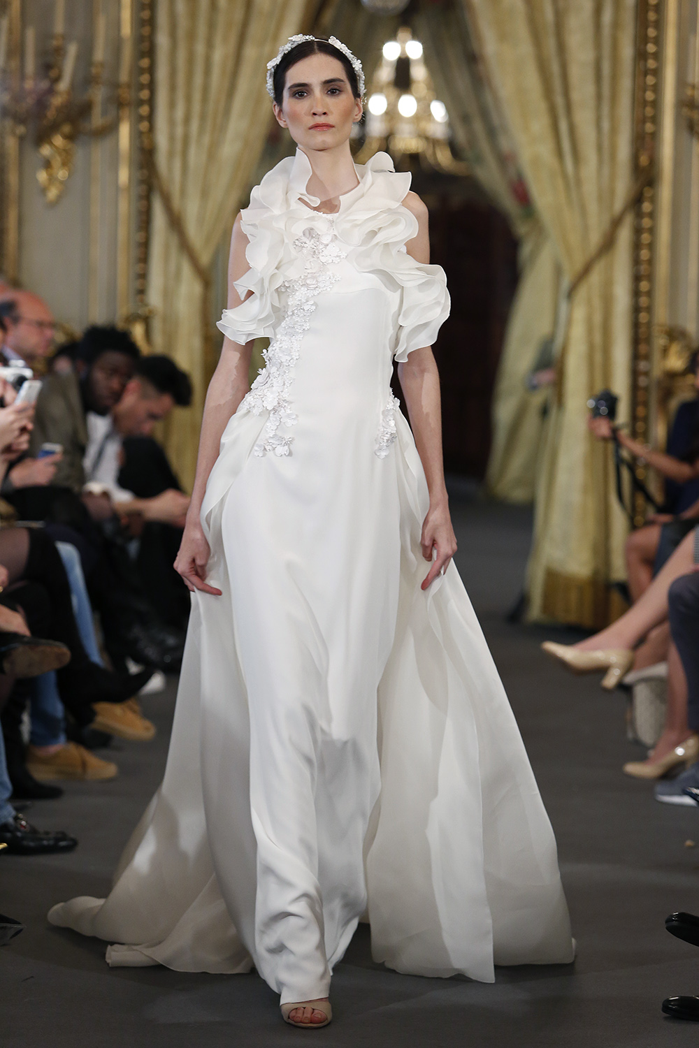 Fernando Claro en el desfile de Atelier Couture