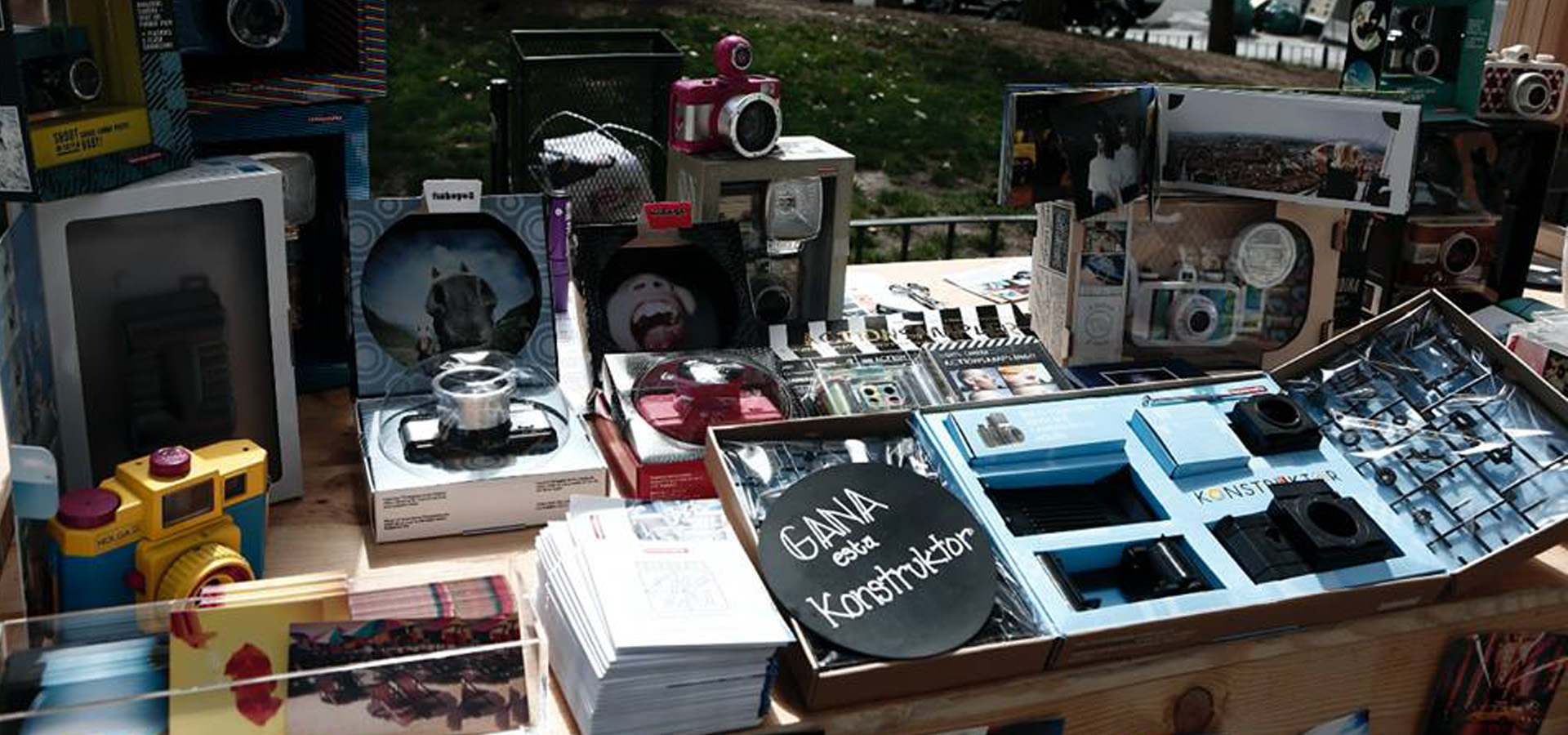 Stand del mercadillo de Salesas Village