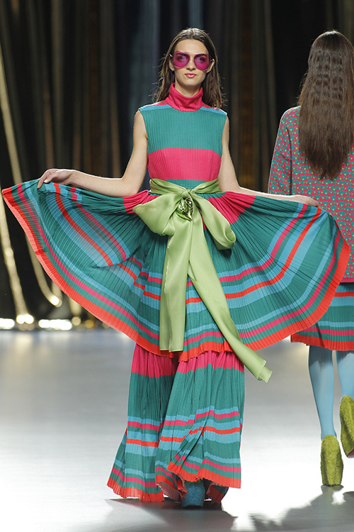 Desfile de la firma Agatha Ruiz de la Prada en la pasarela MBFWM Fall/Winter 2016- 2017, que tuvo lugar en el pabellón 14.1 de Ifema.