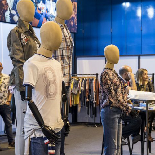 Público en MOMAD en IFEMA