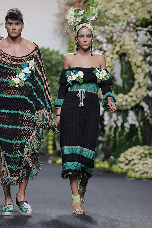 Modelos vestidos por Francis Montesinos en MBFW Madrid 2017