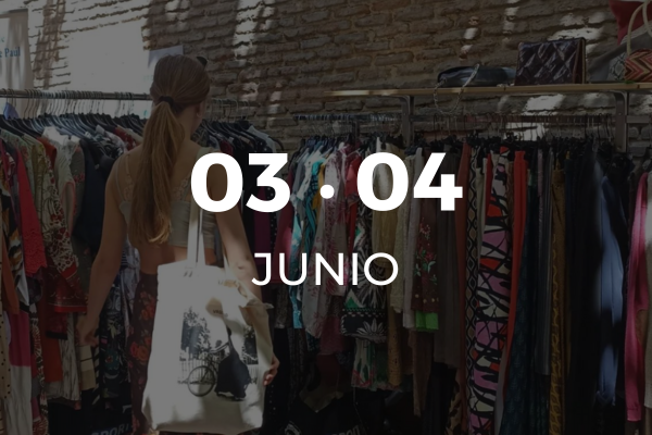 Mujer en el Mercado de las Ranas del Barrio de Las Letras