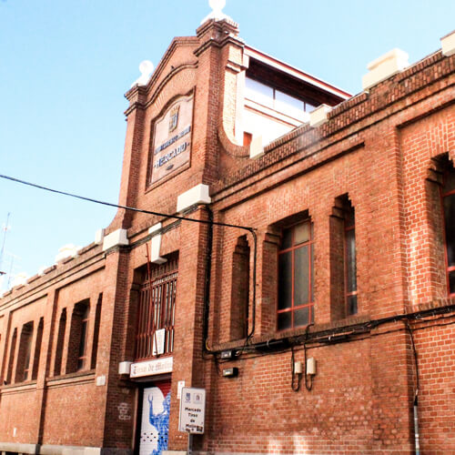 Entrada mercado abastos