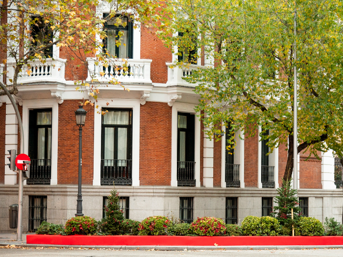 Jardineras Navideñas en la calle Ortega y Gasset