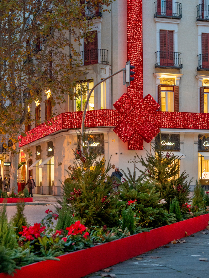 Jardineras Navideñas en la calle Ortega y Gasset