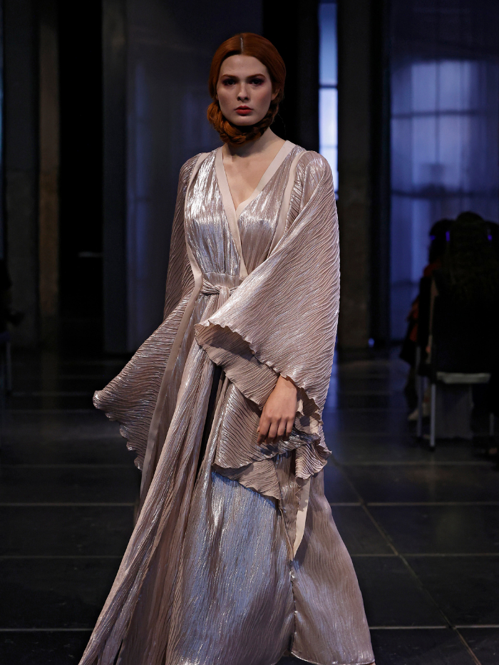 Modelo vestida por Pilar Dalbat en DIMAD