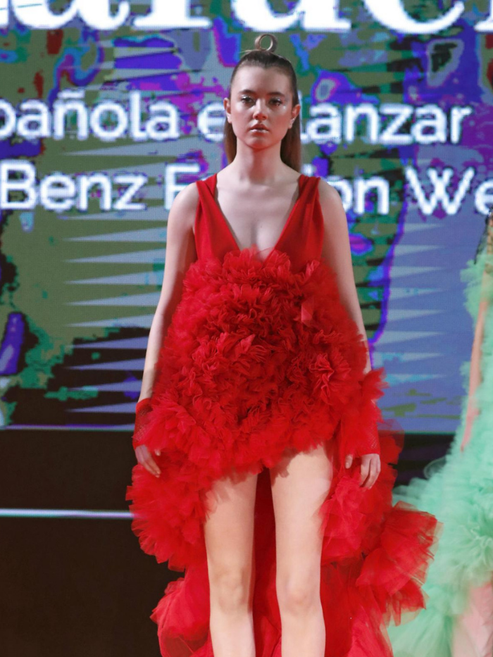 Modelo vestida por María Lafuente