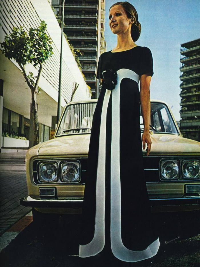 Vestido de Elio Berhanyer. 1971