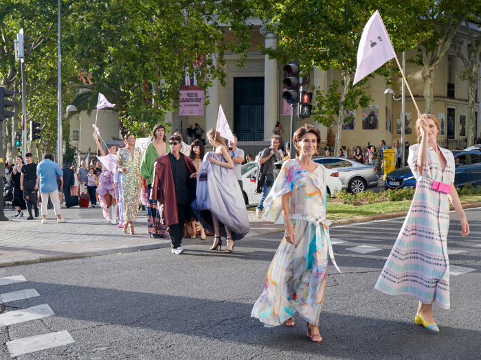 Modelos desfilando en la inauguración de Madrid es Moda