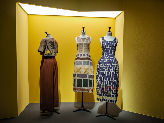Vestidos de Sybilla en la exposición celebrada en el Canal de Isabel II