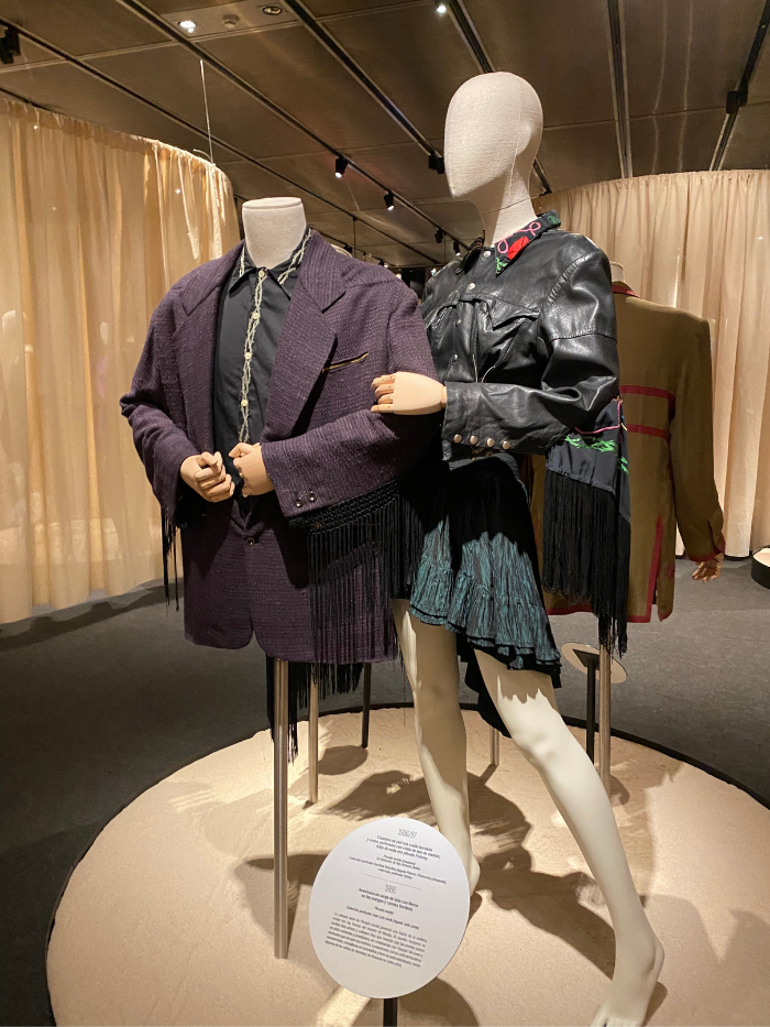 Maniquíes con prendas de Antonio Alvarado en el Museo del Traje