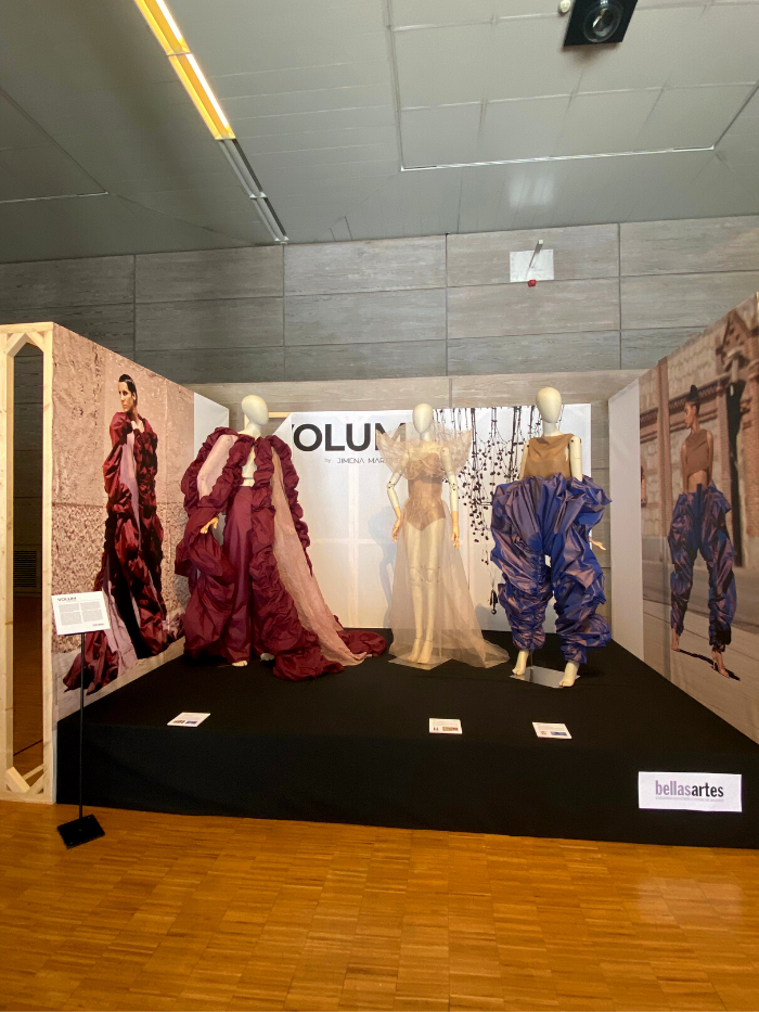 Maniquíes vestidos por alumnos de Grado de diseño de Moda. Universidad Complutense de Madrid