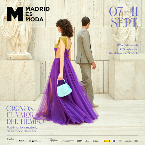 Modelos desfilando en el Museo Arqueológico de Madrid